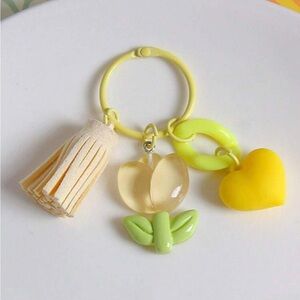 Floral keychain S1040